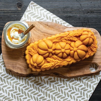 Nordic Ware Wheat & Pumpkin Pan - Brown 2 Nordic Ware Wheat & Pumpkin Pan - Brown - Image 2