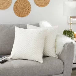 Farmlyn Creek 2 Pack Decorative Zipped Beige Faux Fur Throw Pillow Covers For Couch Sofa, 20x20 In