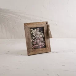 Tasseled 5X7 Wood Photo Frame - Foreside Home & Garden