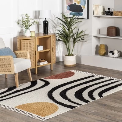 NuLOOM Stefanie Abstract Shapes Tassel Area Rug 1 NuLOOM Stefanie Abstract Shapes Tassel Area Rug