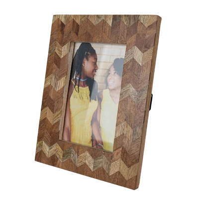 Tiled Chevron 4X6 Wood Photo Frame - Foreside Home & Garden 5 Tiled Chevron 4X6 Wood Photo Frame - Foreside Home & Garden - Image 5