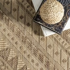 NuLOOM Landry Aztec Indoor And Outdoor Area Rug -Art Wall Deals Store GUEST a2720dba a735 4879 875d a10c2a66c915