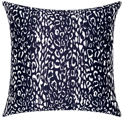 Mina Victory Leopard Lilac Outdoor Throw Pillow 2 Mina Victory Leopard Lilac Outdoor Throw Pillow - Image 2