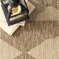 NuLOOM Mickey Geometric Indoor And Outdoor Patio Area Rug -Art Wall Deals Store GUEST e1d8d761 c354 4d3d 94e1 19ecae185989