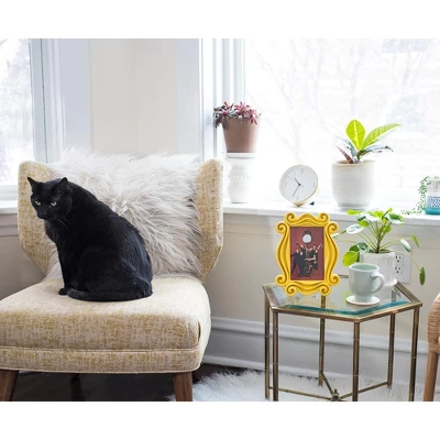 Ukonic Friends Yellow Door Polyresin Photo Frame With Stand | 10 X 7.5 Inches 3 Ukonic Friends Yellow Door Polyresin Photo Frame With Stand | 10 X 7.5 Inches - Image 3